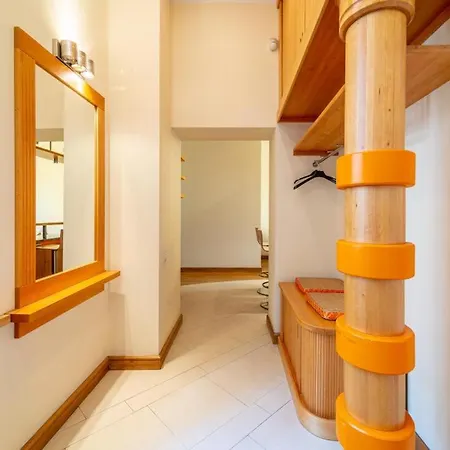 Appartement Elegant Art Nouveau Hideaway In Elizabetes Street *