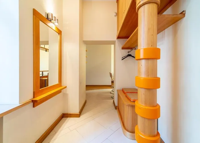 Dzīvoklis Elegant Art Nouveau Hideaway In Elizabetes Street *