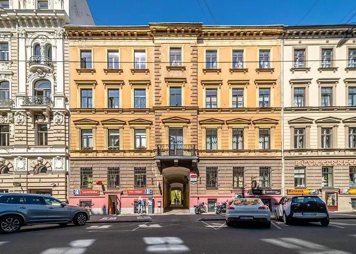 Elegant Art Nouveau Hideaway In Elizabetes Street Dzīvoklis *