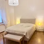 Lejlighed Elegant Art Nouveau Hideaway In Elizabetes Street Riga