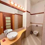Elegant Art Nouveau Hideaway In Elizabetes Street Апартаменти